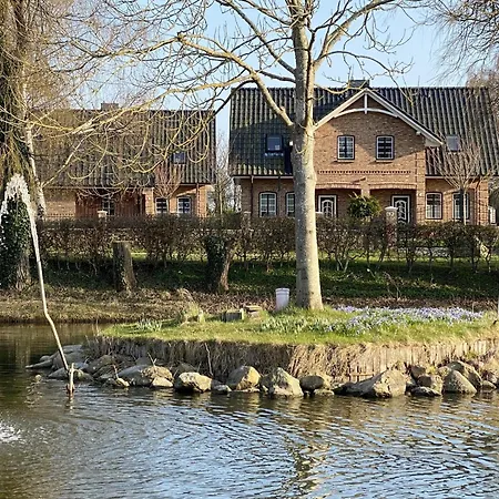Haus Am Dorfteich D Mit Spielplatz Hébergement de vacances