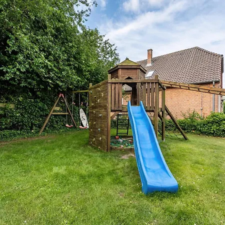 Haus Am Dorfteich D Mit Spielplatz Hébergement de vacances *
