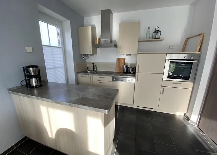 Haus Am Dorfteich D Mit Spielplatz